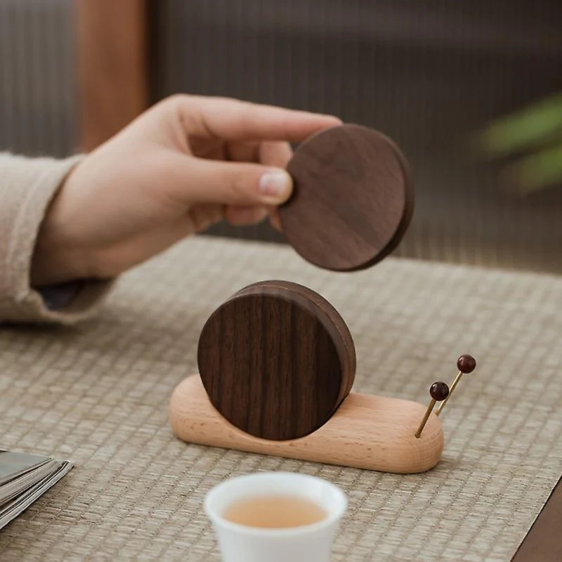 Skorter | Elegant Scandinavian Walnut Coasters – Stylish & Durable Table Protection