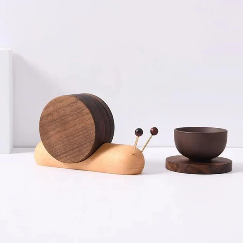 Skorter | Elegant Scandinavian Walnut Coasters – Stylish & Durable Table Protection