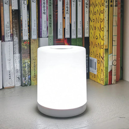 Skorter | Dimmable LED table lamp with USB connection for flexible light