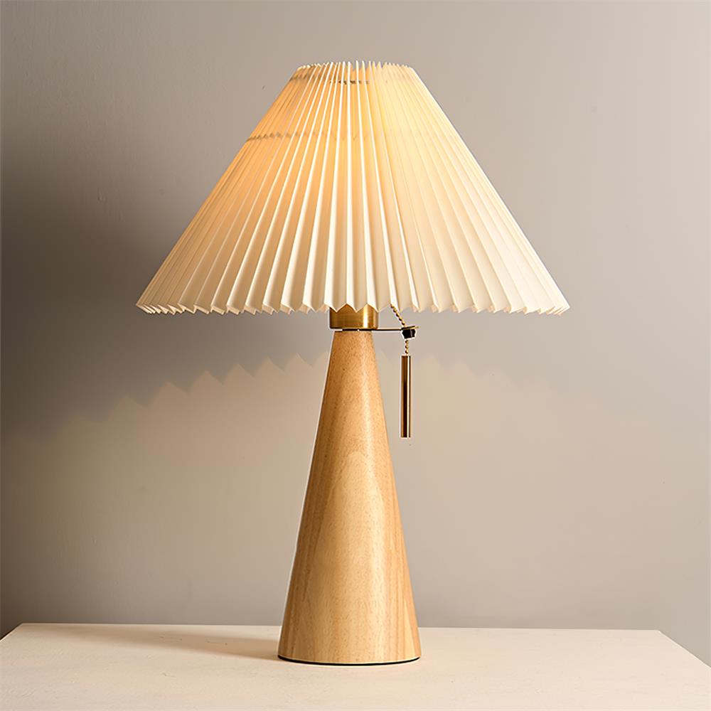 Skorter | AntiqueRadiance – Elegant Wood and Metal Table Lamp
