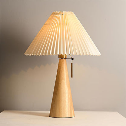 Skorter | AntiqueRadiance – Elegant Wood and Metal Table Lamp