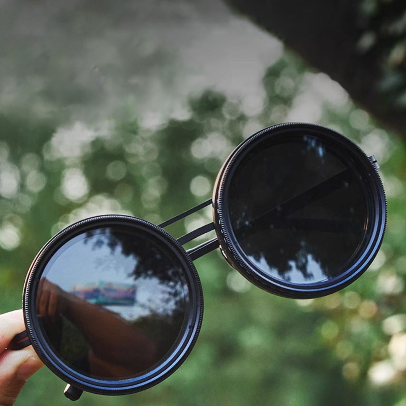 Skorter | VisionRound Polarized Sunglasses – Unisex Retro Design with Adjustable Light Filter