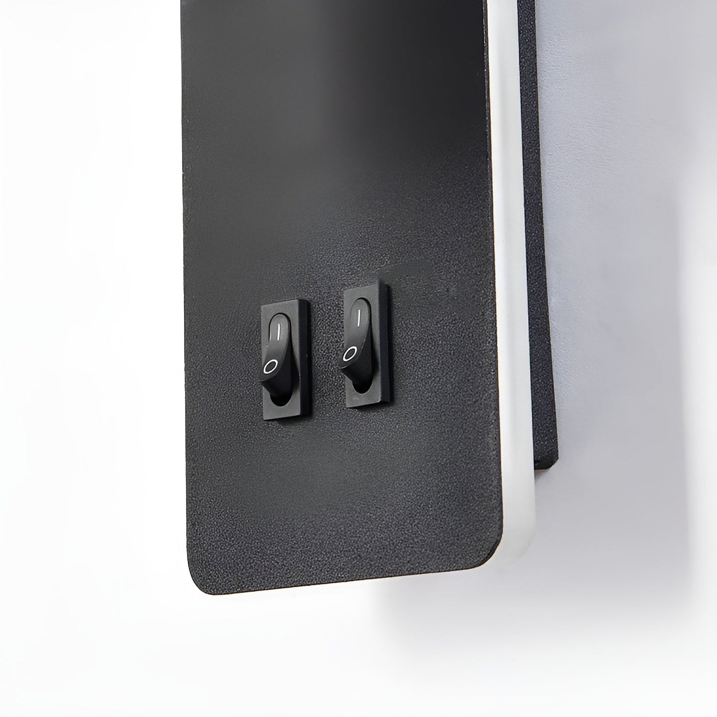 Skorter | Swivel330 | Minimalist Cylinder Wall Light – Adjustable 330° Rotating LED Sconce