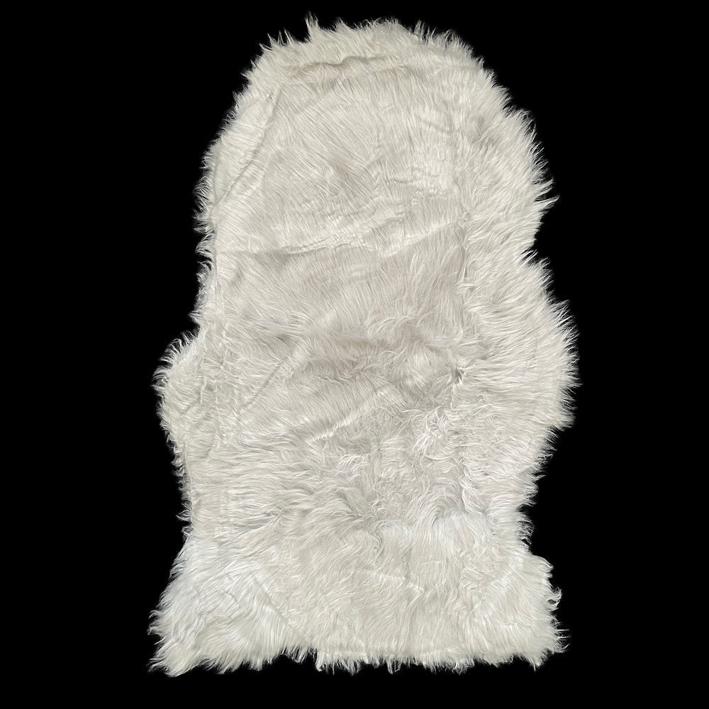 Skorter | CozyVacht Mini-Rug – Soft Faux Fur Carpet of 90x60 cm in Various Colors