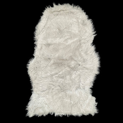 Skorter | CozyVacht Mini-Rug – Soft Faux Fur Carpet of 90x60 cm in Various Colors