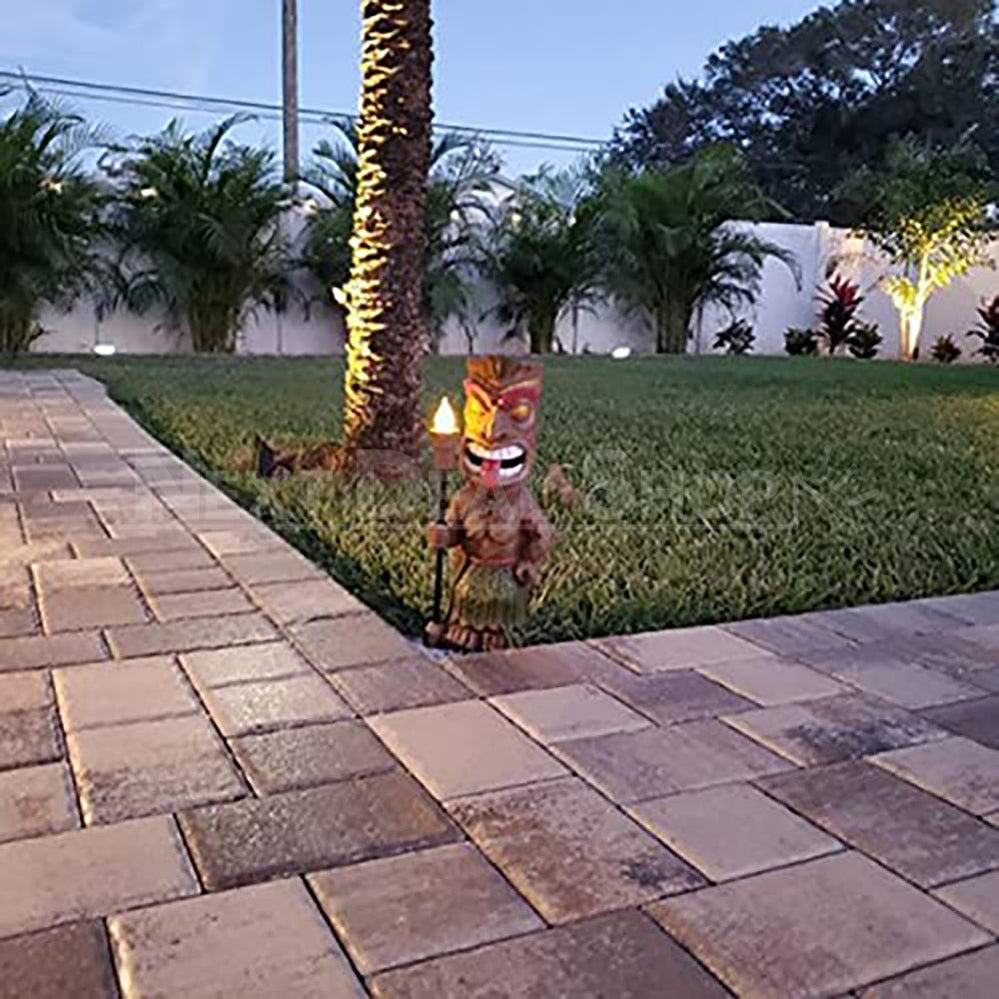Skorter | Tiki Figure with LED light