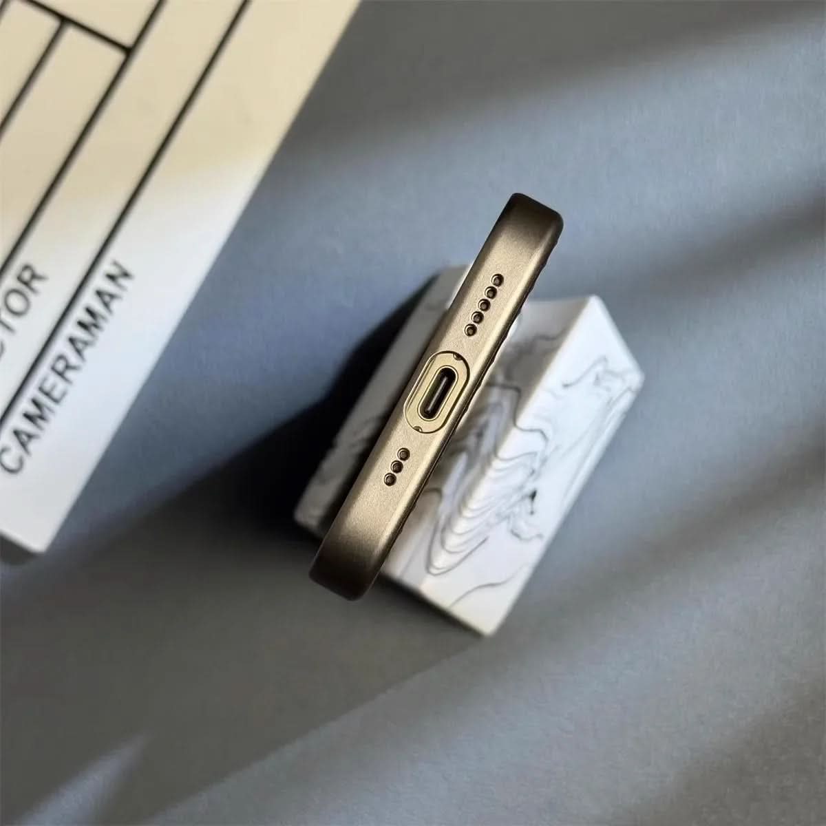 Skorter | Slim Shockproof iPhone Case – Ultra-Thin & Durable