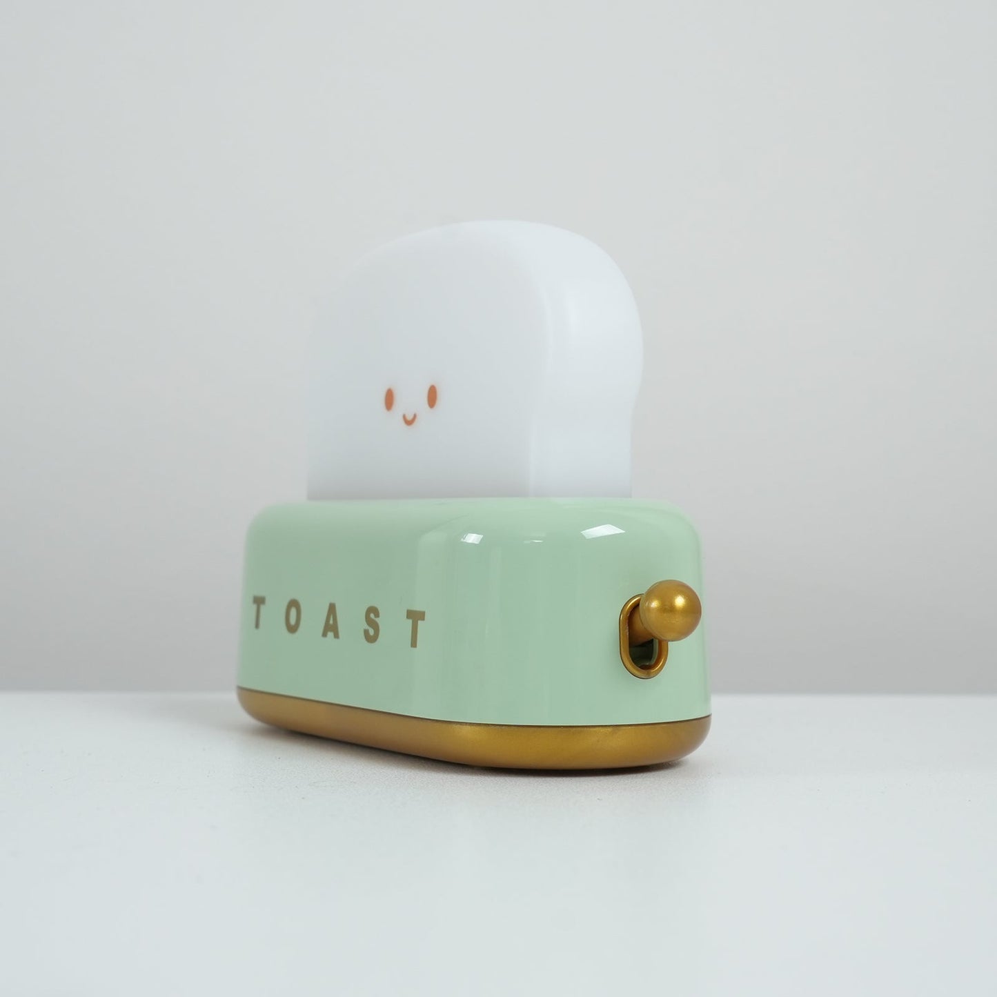Skorter | elegant table with toaster design and built-in battery