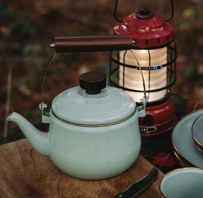 Skorter | Enamel kettle