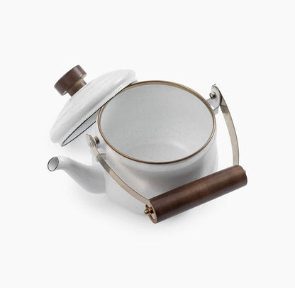 Skorter | Enamel kettle