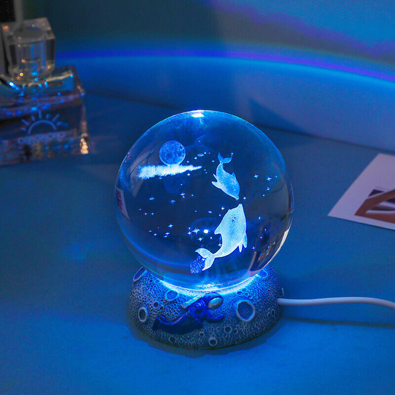Skorter | AquaGlobe Crystal Ball Night Light | Underwater World LED Lamp | Mood Light & Decor for Home
