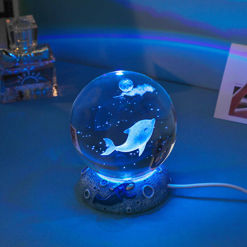 Skorter | AquaGlobe Crystal Ball Night Light | Underwater World LED Lamp | Mood Light & Decor for Home