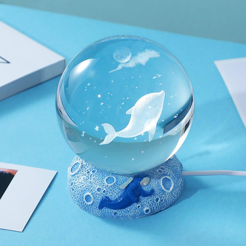 Skorter | AquaGlobe Crystal Ball Night Light | Underwater World LED Lamp | Mood Light & Decor for Home