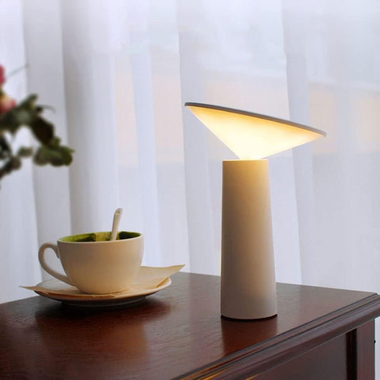 Skorter | InfiNight - Modern table lamp with touch sensor | Dimmable brightness
