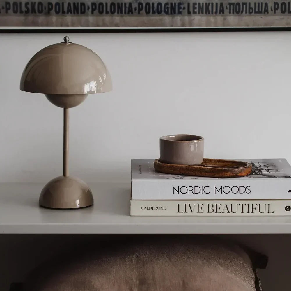 Skorter | SolarFlare - LED table lamp for a cozy interior