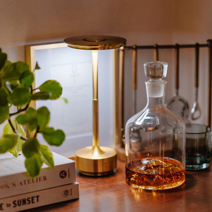 Skorter | Ambient Metallic Wireless Table Lamp