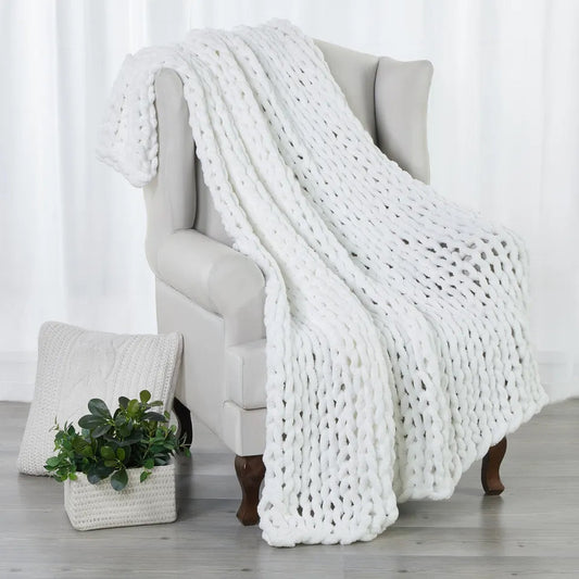 Skorter | 50" X 60" Kathy Ireland Chunky Chenille Plush Throw