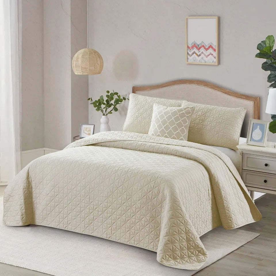 Skorter | 4-Piece: Bibb Home Solid Reversible Quilt Set with Embroidered Pillow