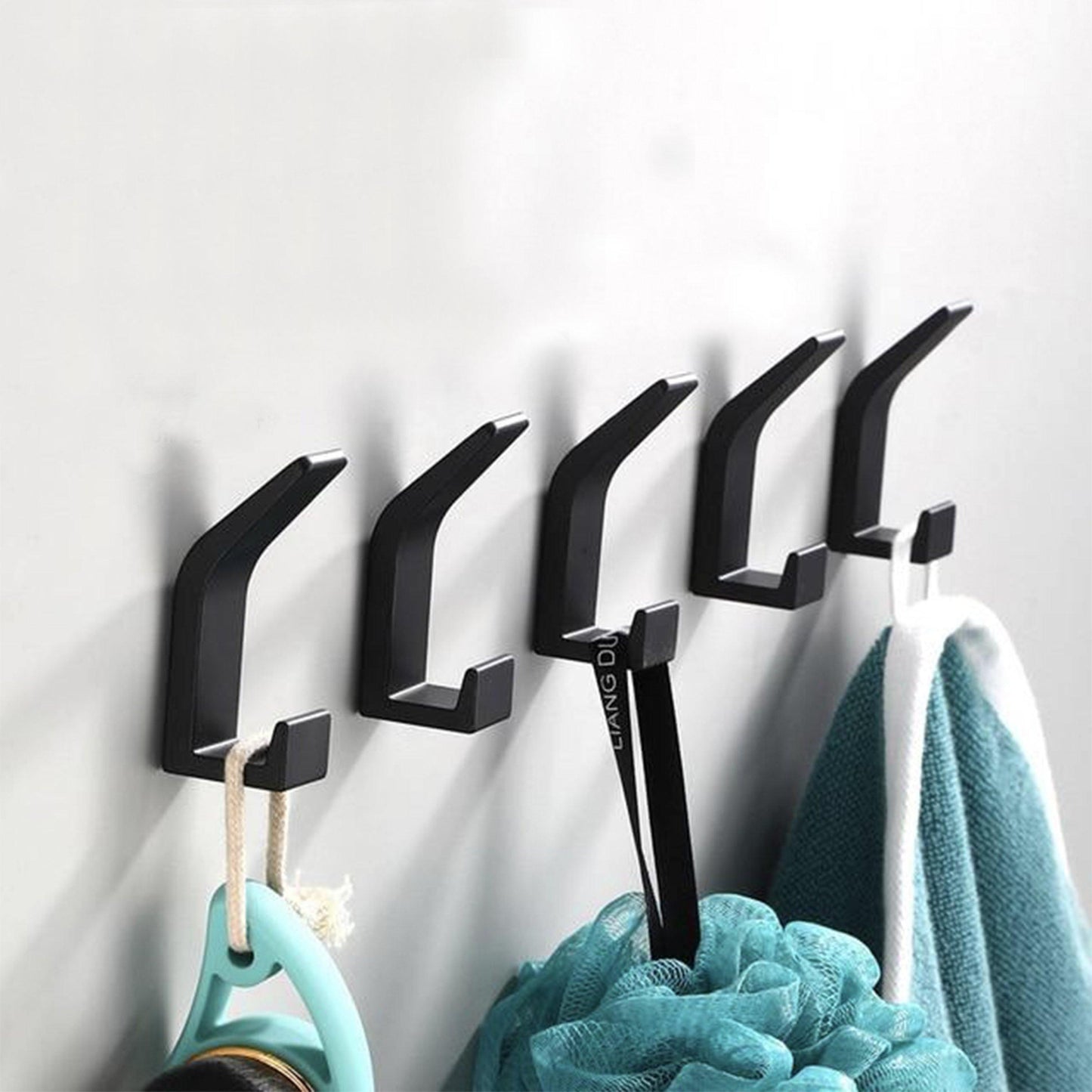Skorter | Saxton Wall Hook without Drilling