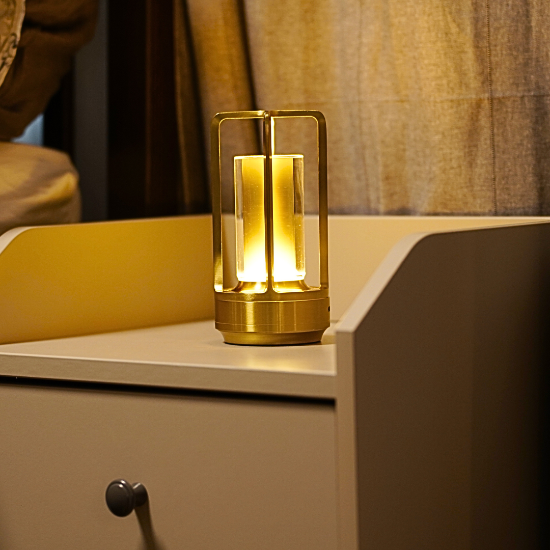 Skorter | Crystal Glow Lantern – A touch of elegance and shine