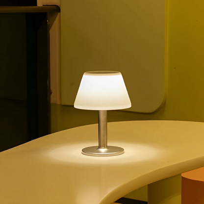 Skorter | Stylish Solar Energy Table Lamp - SolarLuxe