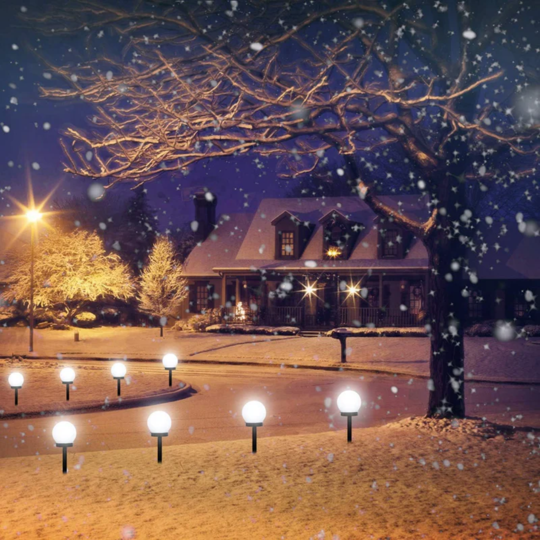 Skorter | 3 piece waterproof LED solar garden lights - SunLuxe Orbs