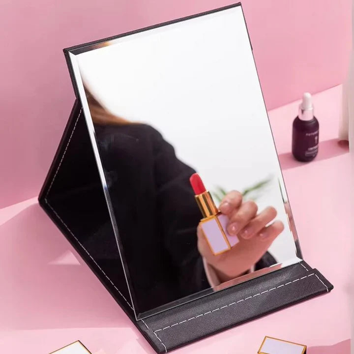 Skorter | Compact makeup mirror with stand