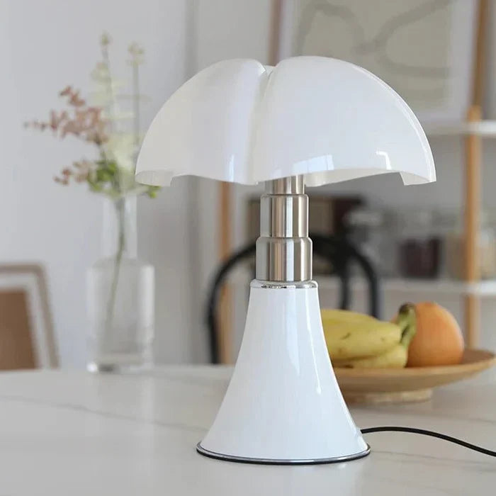 Skorter | Designer Flower Table Lamp - FloraLuxe