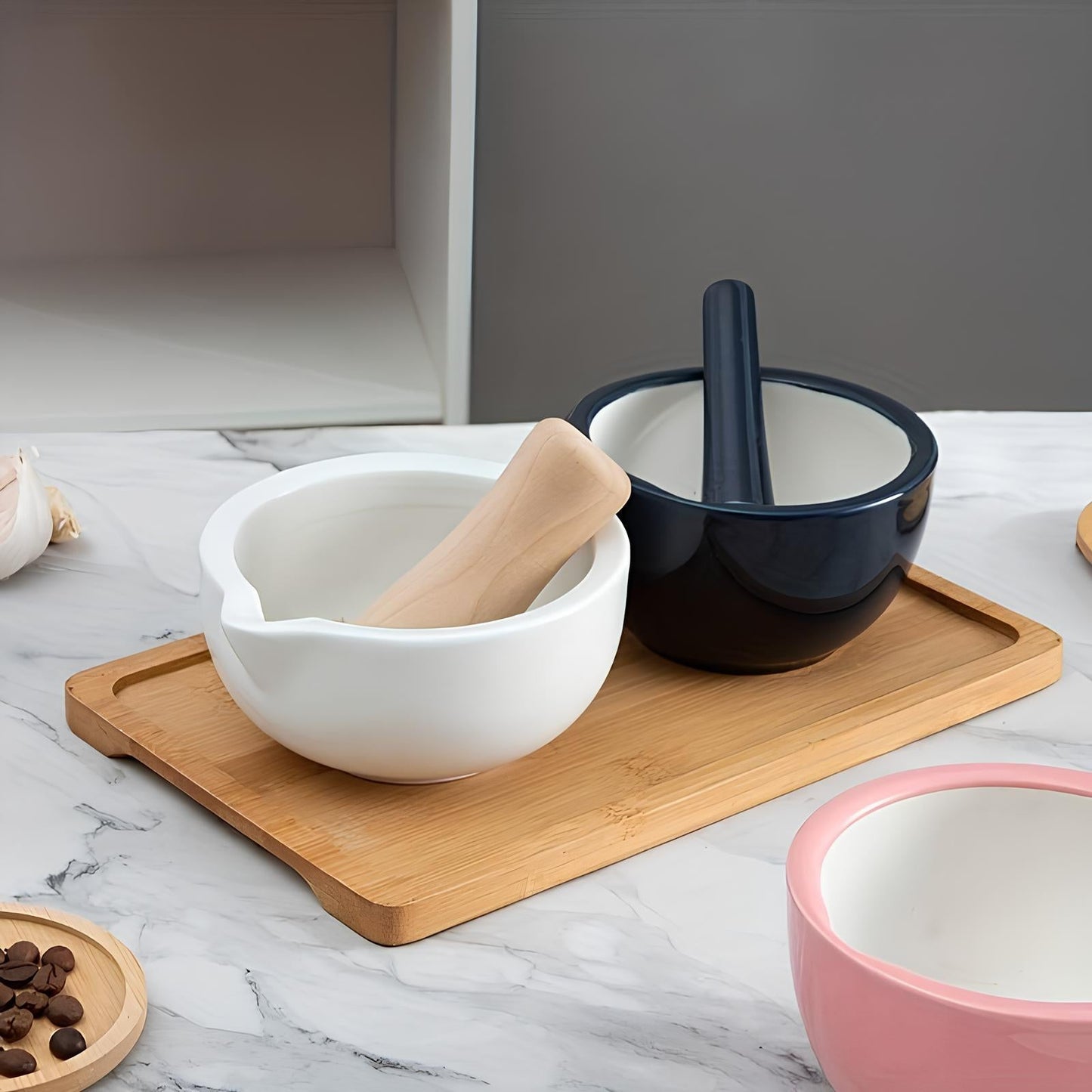 Skorter and a ceramic kitchen pestle