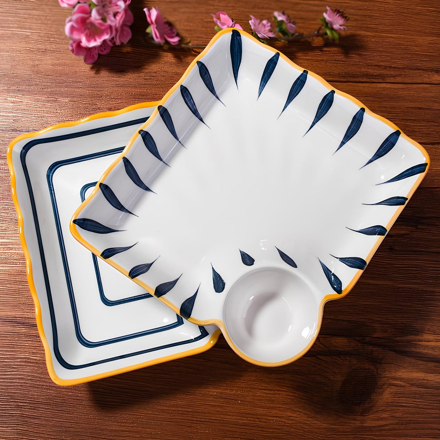 Skorter square plates with sauce bowl