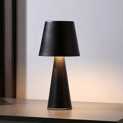 Skorter | Table lamp - Lighting - black - Add refined style and leave a lasting impression