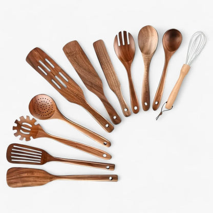 Skorter | 11-piece kitchen utensil set made of heat-resistant wood