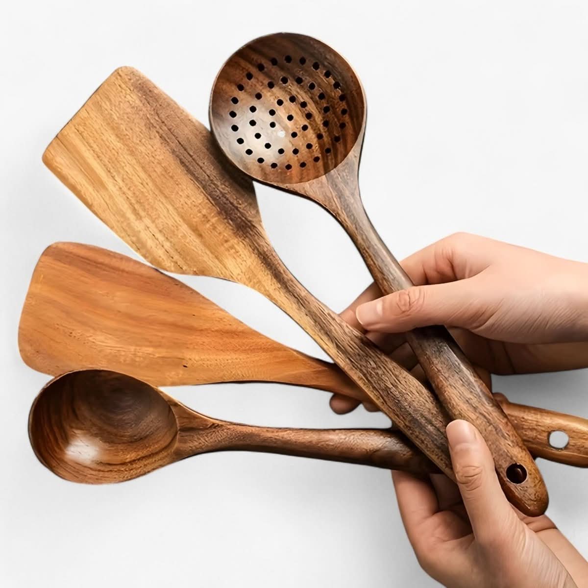 Skorter | 11-piece kitchen utensil set made of heat-resistant wood