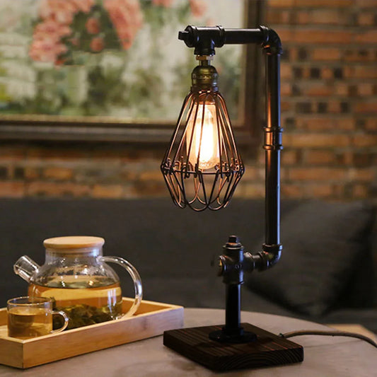 Skorter | RetroCharm - Retro Metal Table Lamp