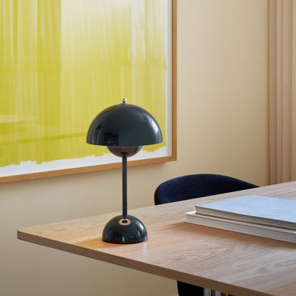 Skorter | SolarFlare - LED table lamp for a cozy interior
