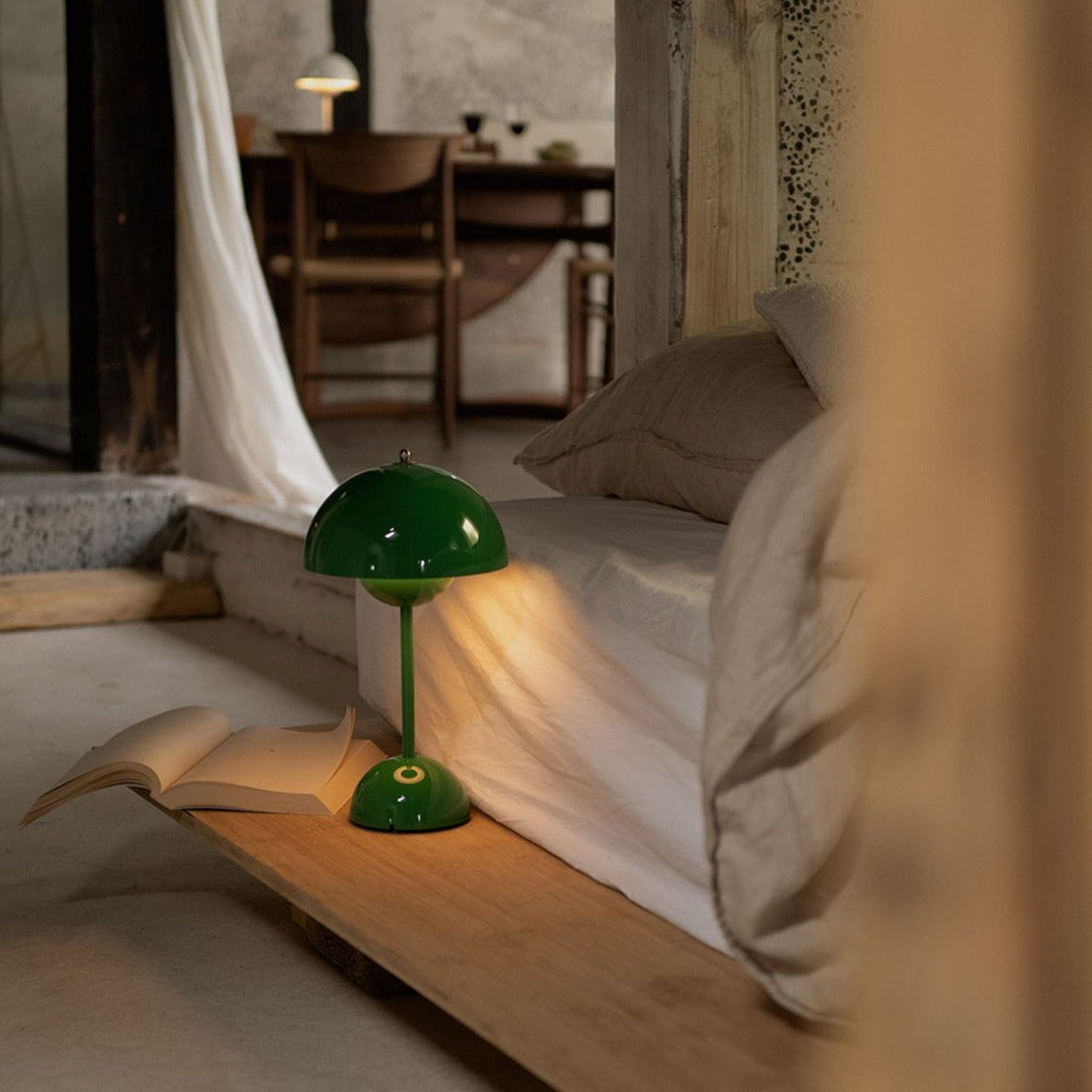 Skorter | SolarFlare - LED table lamp for a cozy interior