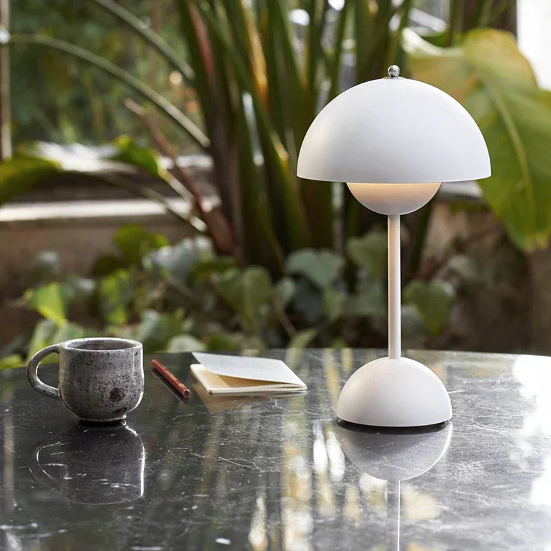 Skorter | SolarFlare - LED table lamp for a cozy interior