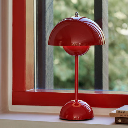Skorter | SolarFlare - LED table lamp for a cozy interior
