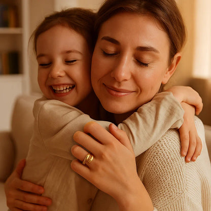 Skorter | Embrace Ring - Always Close and Connected