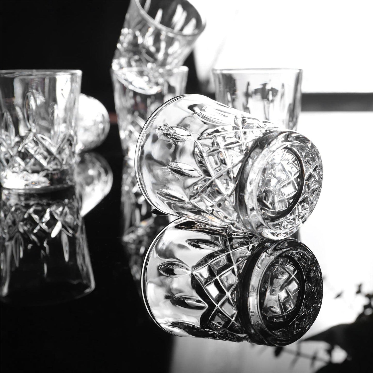 Skorter | Engraved Tequila Shot Glasses Set