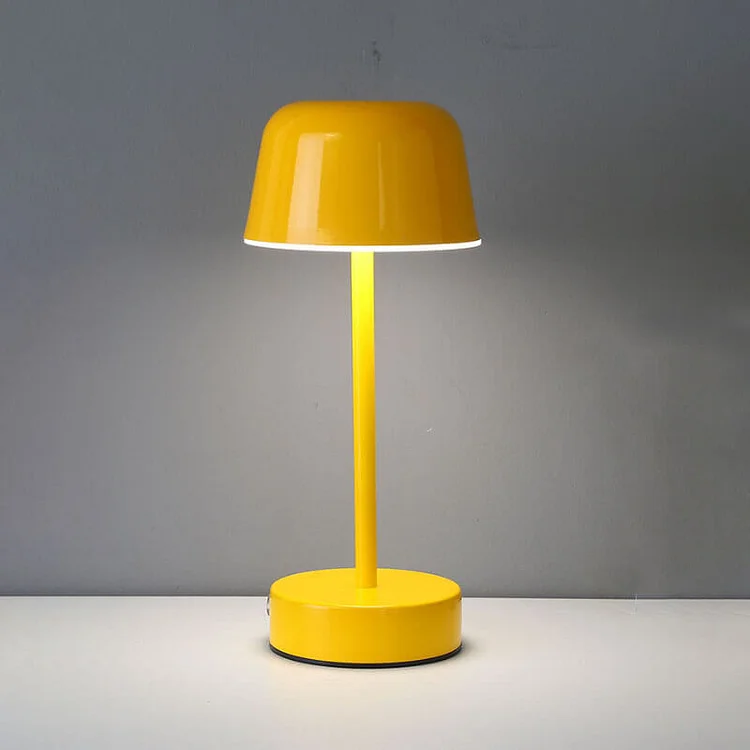 Skorter | PRISMA PULSE FLARE – Dynamic LED Table Lamp