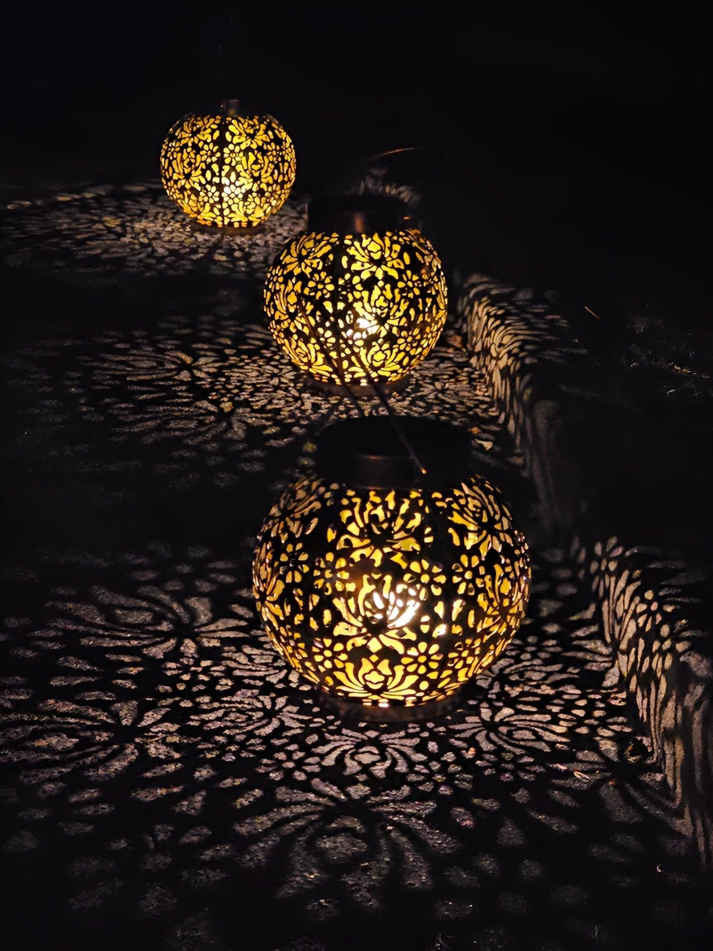 Skorter | AquaGlow – Waterproof Solar LED Garden Hanging Light