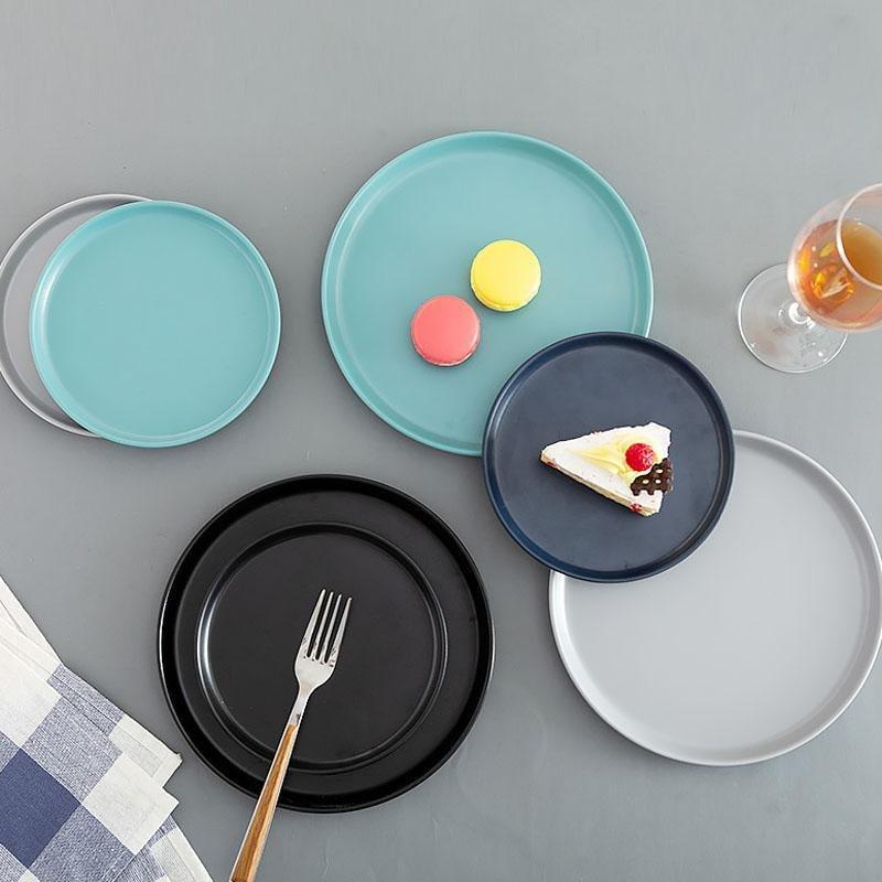 Skorter | BarnTable - Classic Farm Melamine Dinnerware Set