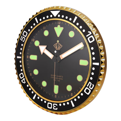 Skorter | Tyst lysande väggklocka