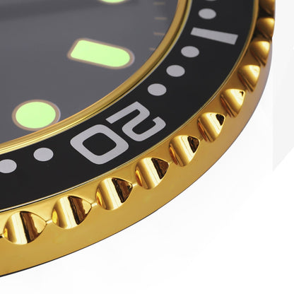 Skorter | Tyst lysande väggklocka