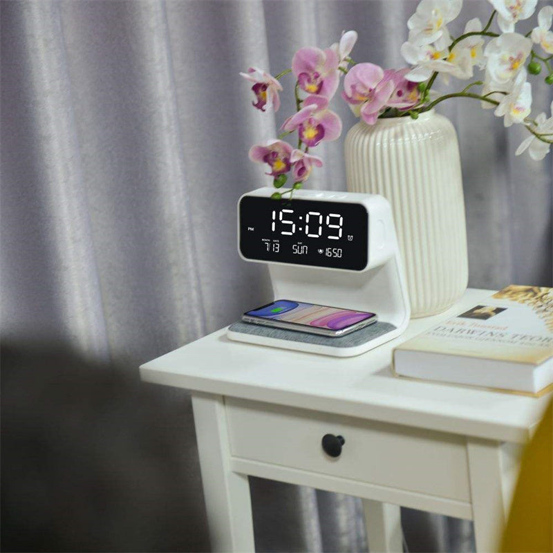 Skorter | 3-in-1 Bedside Lamp with Wireless Charger – LCD Alarm Clock & Touch Dimmable LED Table Lamp