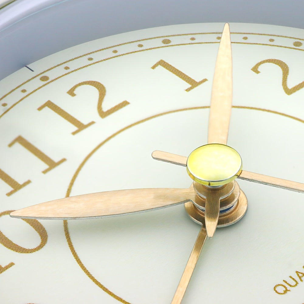 Skorter | RetroTime - Silent Analog Alarm Clock with Night Light