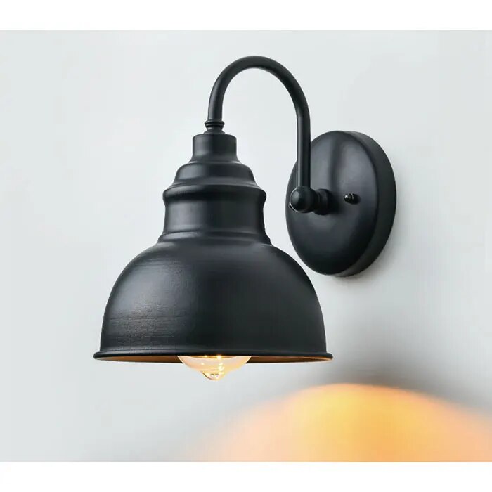 Skorter | RetroLys - Classic Outdoor Wall Lamp
