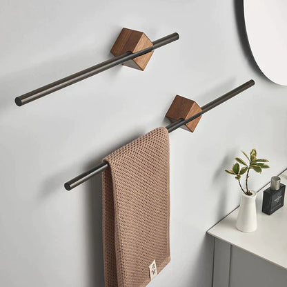 Skorter | Bath Wonder Towel Holder