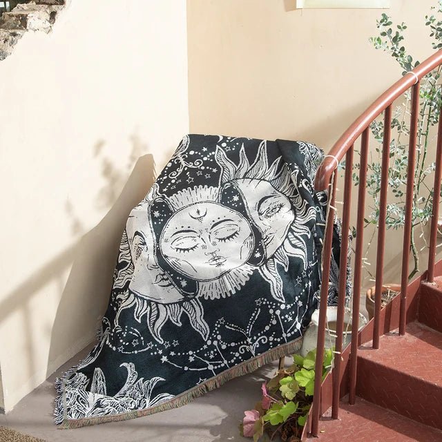 Skorter | Abstract Woven Wall Tapestry Throw Blanket